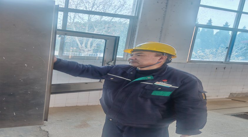 葛勇1_副本_副本.jpg 葛勇1_副本_副本.jpg